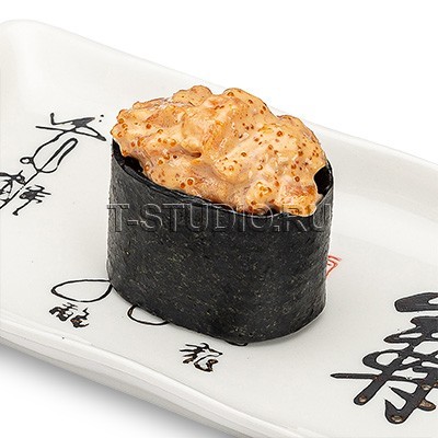 Сяке гункан с пикантным соусом